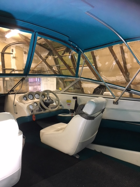 RayCan Marine Canvas, Boat Top Fabrication and Repairs in Boat Parts, Trailers & Accessories in Kingston - Image 6