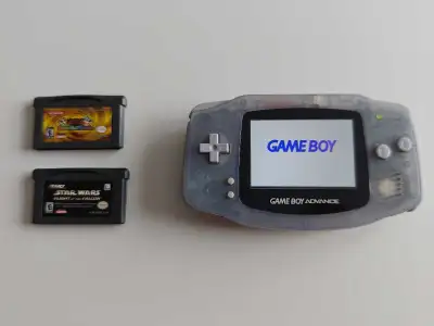 Nintendo Game Boy Advance + 2 jeux, View more