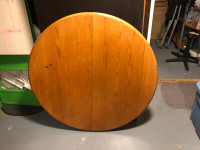 FS: IKEA oak dining room, bar chairs/stools