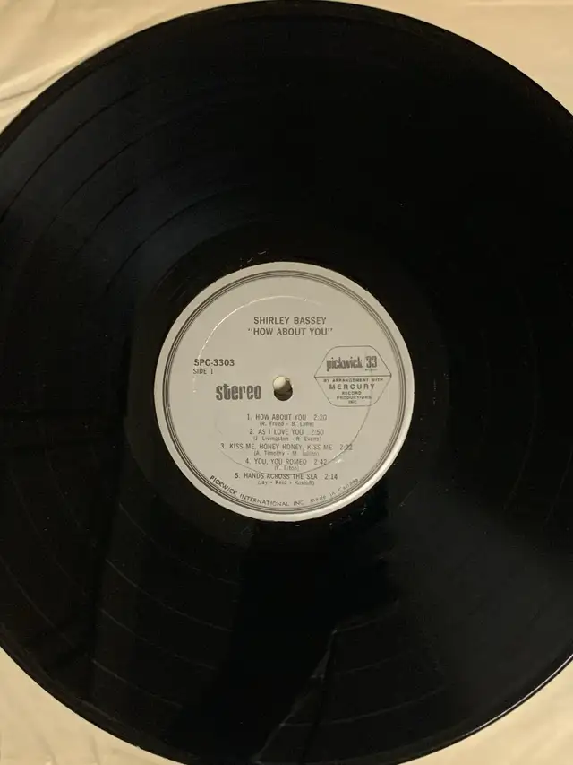 Shirley Bassey - How About You (Vinyl Lp) in CDs, DVDs & Blu-ray in Mississauga / Peel Region - Image 4