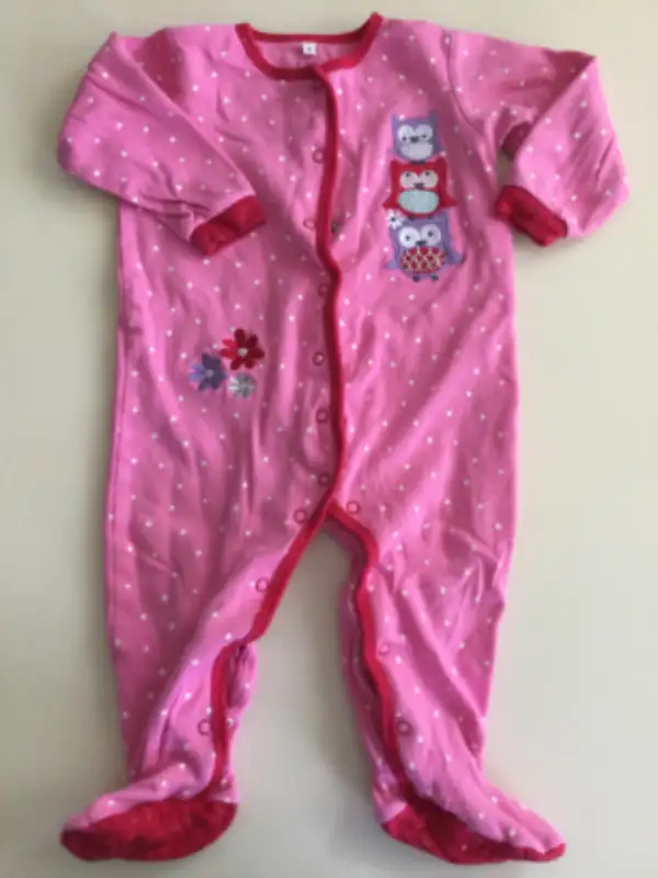 Toddler onesies - size 12 = 18 months in Clothing - 12-18 Months in Calgary - Image 4