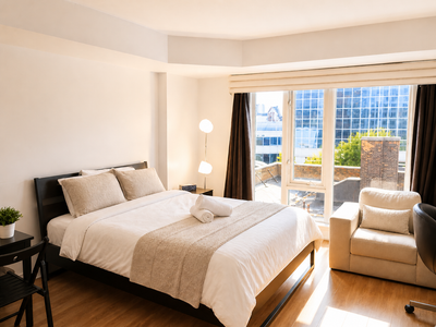 Condo Suite In The Pantages Hotel Tower. 24 hr Concierge, Martini Bar, Rooftop garden, Spa, Located...