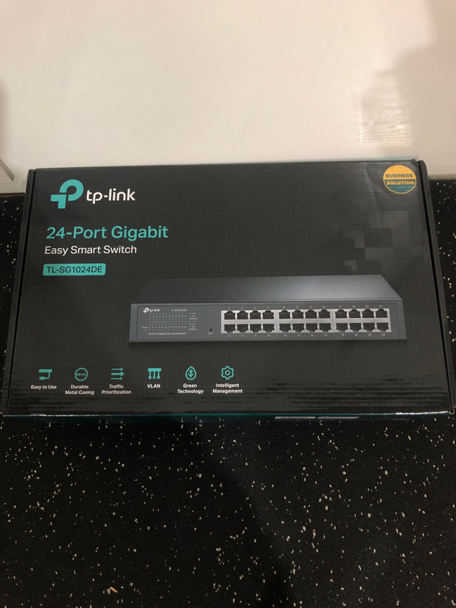 24 Port Easy Smart Managed switch TL-SG1024DE in Networking in Stratford