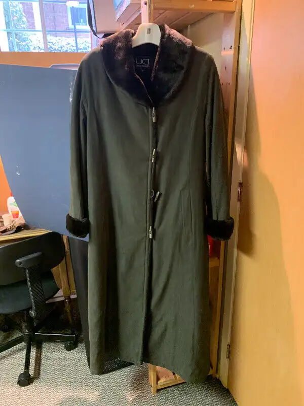MANTEAU LONG KHAKI - UTEX DESIGN - GR. 12 FEMME in Women's - Tops & Outerwear in Laval / North Shore - Image 3