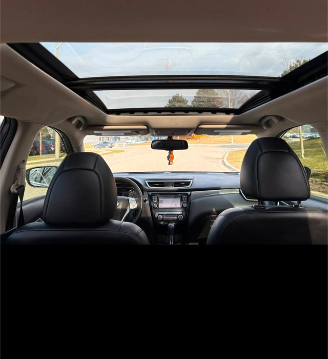 Nissan rogue 2014 for sale in Cars & Trucks in Mississauga / Peel Region - Image 3