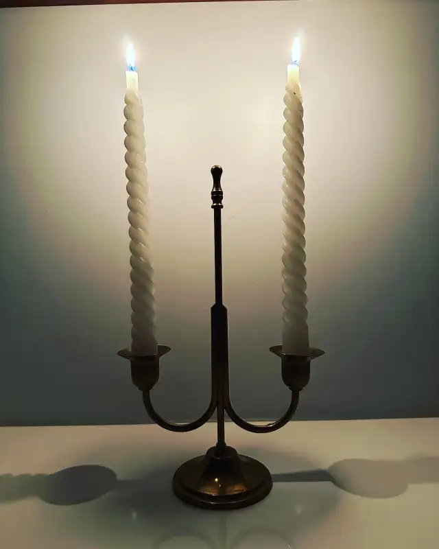 ANTIQUE GOLD DOUBLE CANDLEHOLDER VINTAGE BRASS62863270214401124