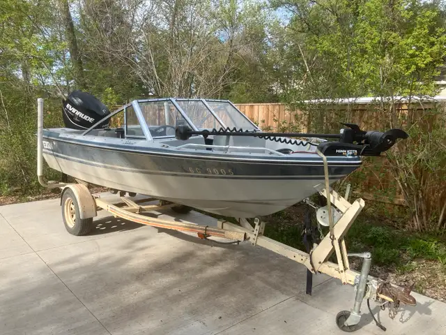 1985 Edson, 2004 Evinrude in Powerboats & Motorboats in Saskatoon - Image 3