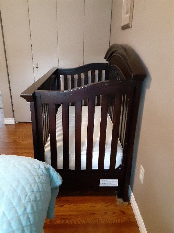 Convertible Baby Crib Cribs Woodstock Kijiji