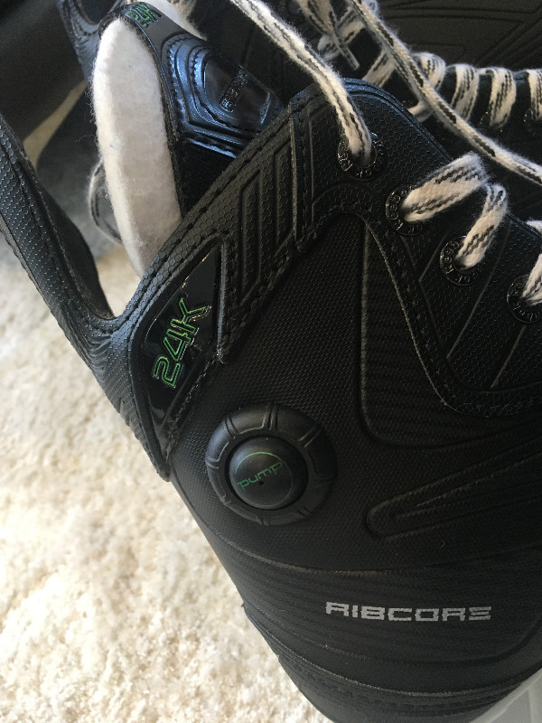 Reebok Pump Skates Size: Shoe 8 Skate 6.5  $150 USED COUPLE TIME in Skates & Blades in Mississauga / Peel Region - Image 2