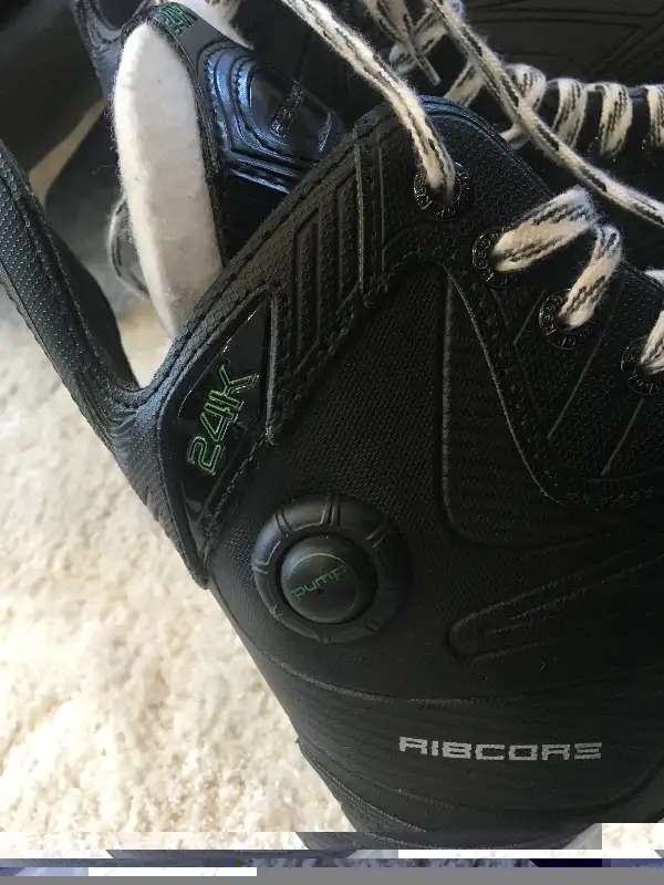 Reebok Pump Skates Size: Shoe 8 Skate 6.5  $150 USED COUPLE TIME in Skates & Blades in Mississauga / Peel Region - Image 3