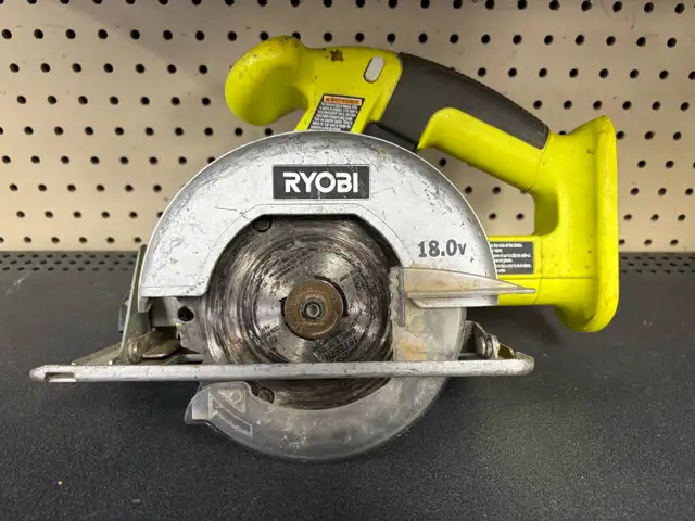 Ryobi P501G 18V Circular Saw in Power Tools in Oshawa / Durham Region - Image 2