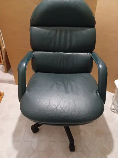 Office chairs (Global Upholstery Co Ltd Canada) - adjustable, View more