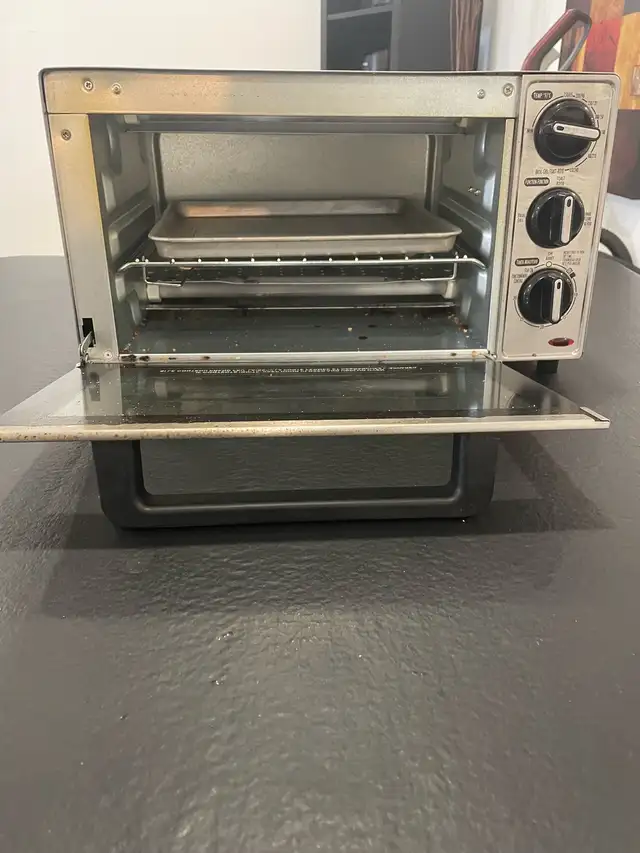 Hamilton Beach Toaster Oven in Toasters & Toaster Ovens in Mississauga / Peel Region - Image 3
