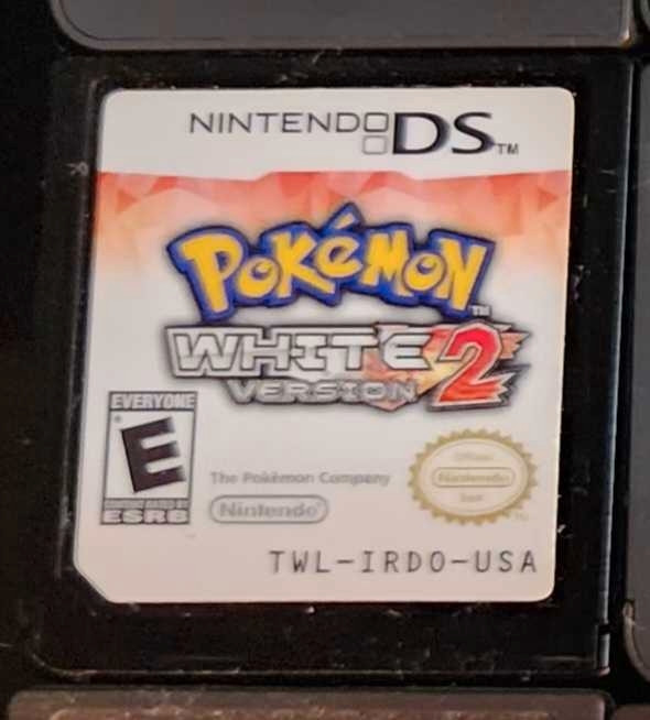 Pokemon White Version 2  in Nintendo DS in Gatineau
