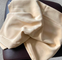 100% pure silk Crepe de Chine fabric. 5.27 yards Discount price