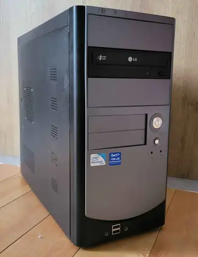 • Carte Mère ASUS P7H55-M PRO • Processeur Intel Core i5-650 3.20GHz • Mémoire Vive 8GB DDR3 • Disqu...
