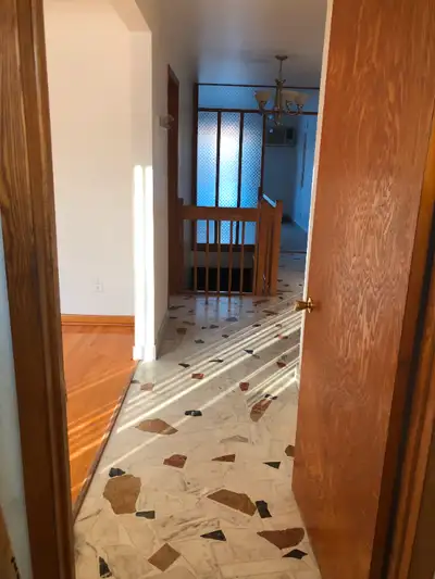 Maison rez-de-Chaussée à louer à Maisoneuve-Rosemont DISPONIBLE MAINTENANT 5 1/2 rez-de-chaussée Ent...