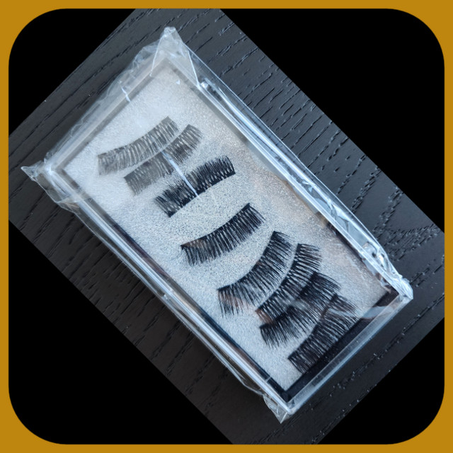 LUSCIOUS || Reusable Magnetic Eye Lash Kit in Health & Special Needs in Abbotsford