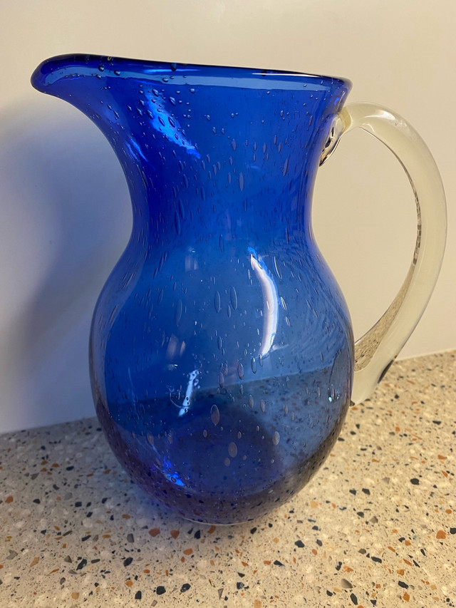 Tag Bubble Glass Pitcher  in Other in Oakville / Halton Region - Image 2