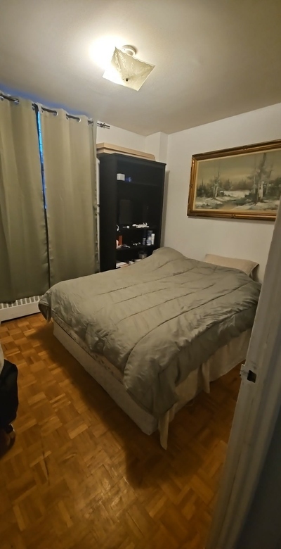 To share 2 bedroom apartment available on April 1st at Bloor West Village excatly Jane and Dundas We...