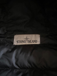 (UK Edition)  Stone Island light jacket 