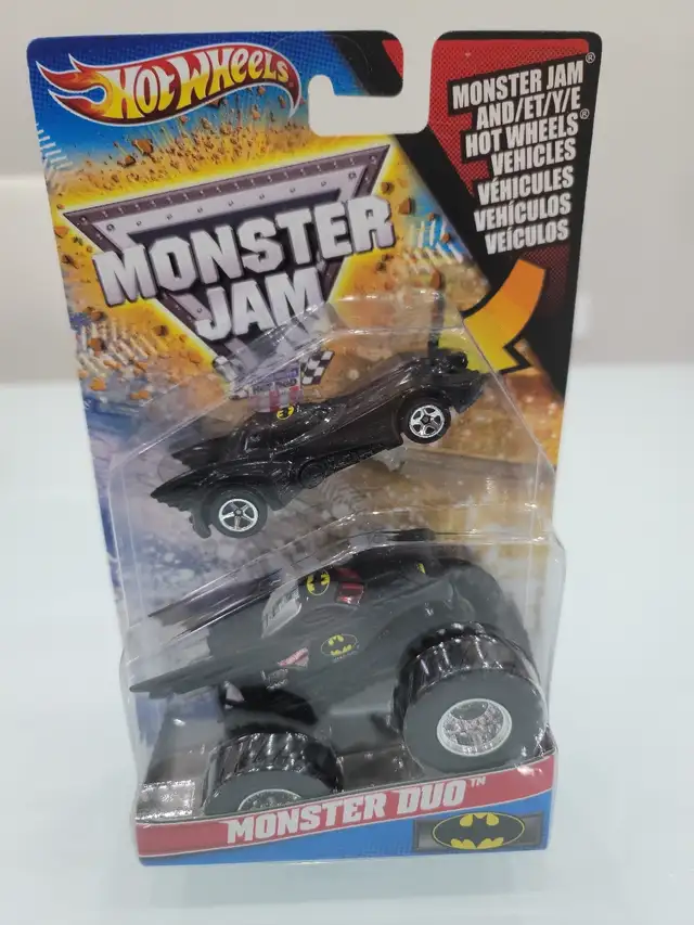 HOT WHEELS MONSTER JAM BATMAN MONSTER TRUCK AND CAR DIECAST in Arts & Collectibles in Mississauga / Peel Region - Image 3