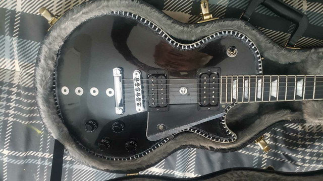 Gibson LesPaul Modern 2021 dans Guitares  à Lévis - Image 3