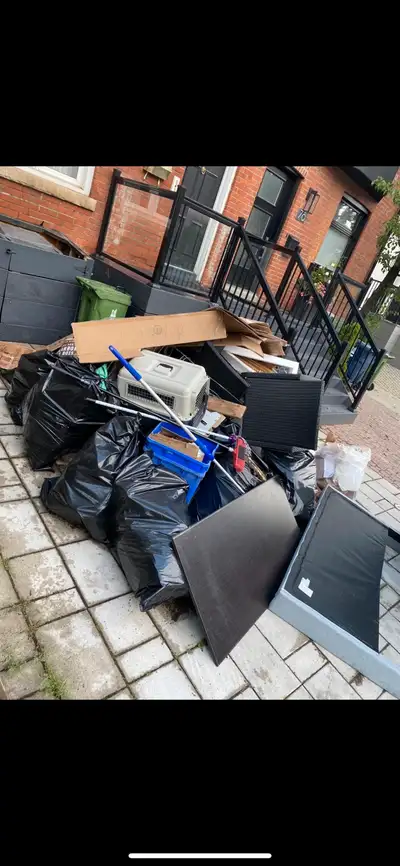 Text/Call with pictures: (647) 655-3019 Residential / Commercial Junk/Garbage Removal, Waste, Renova...
