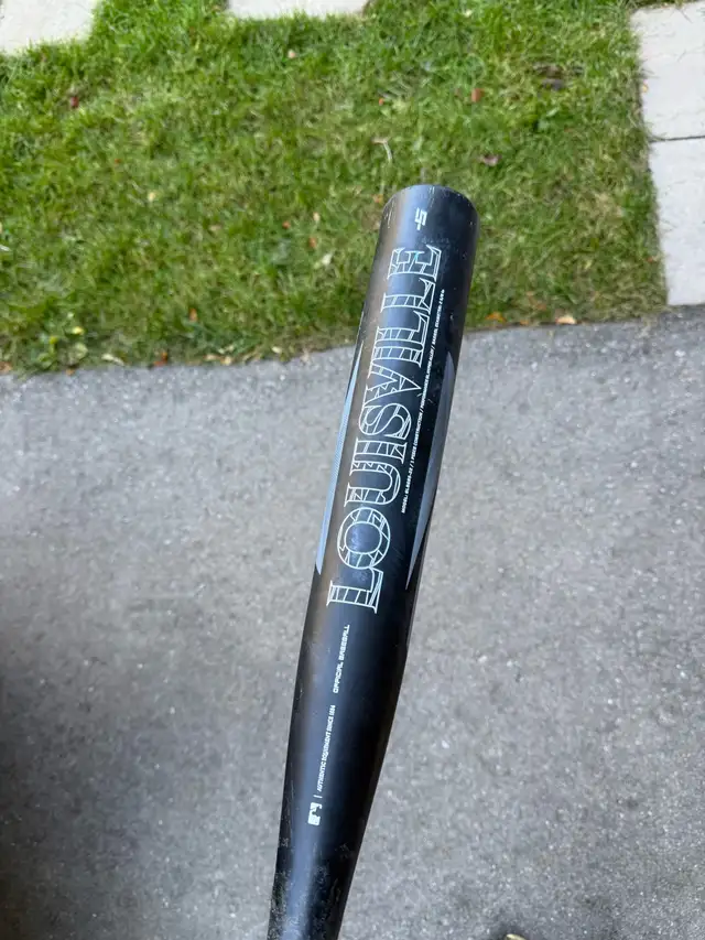 Louisville Solo USSA baseball bat 30” -5 in Baseball & Softball in City of Toronto - Image 2