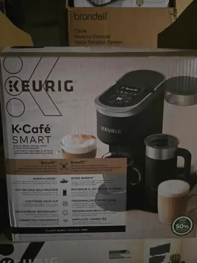 BrewID Technology: Recognizes the specific K-Cup pod inserted and customizes settings for the best f...