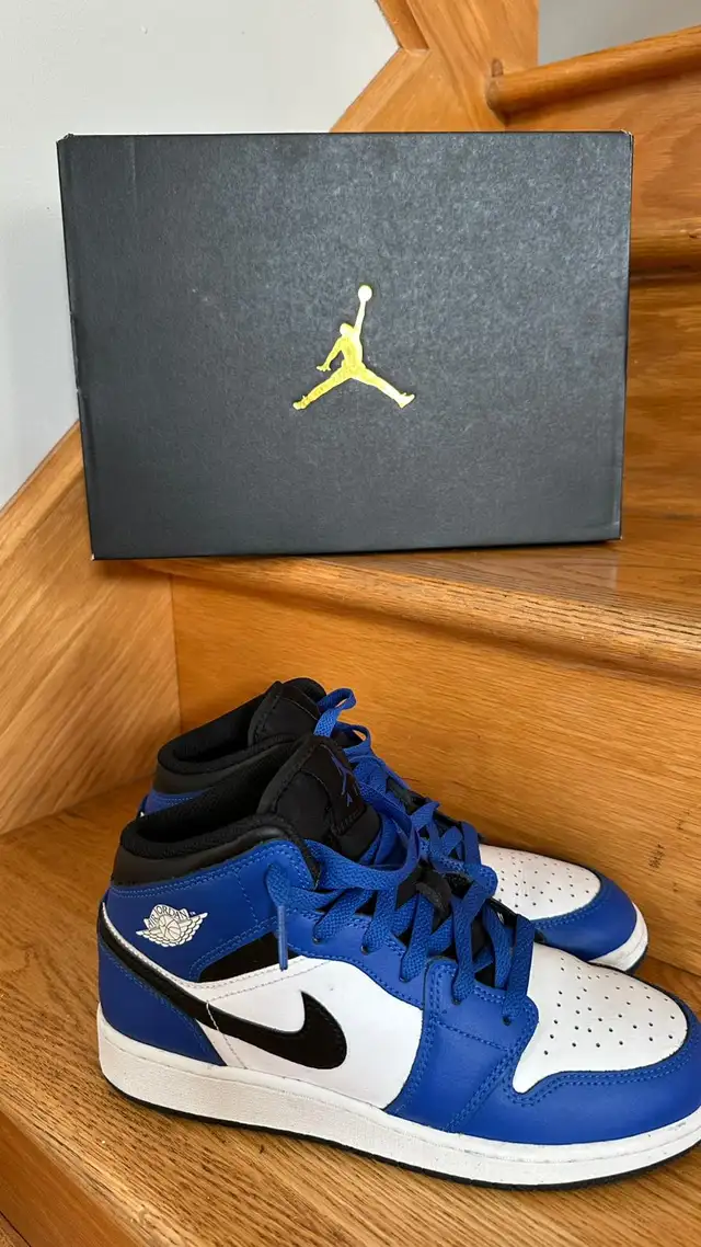 Nike Air Jordan  pointure - 6.5-24,5 CM in Kids & Youth in Laval / North Shore - Image 5