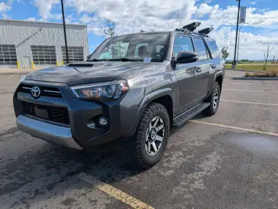2022 Toyota 4Runner TRD Offroad Are you looking for the perfect blend of capability and reliability?...