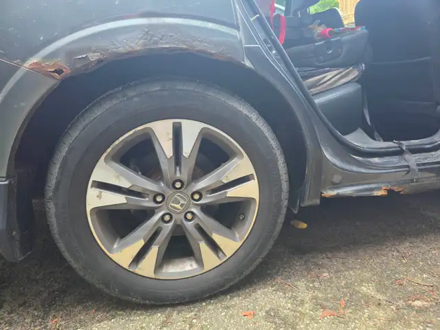 2014 Honda Accord Crosstour AWD  PARTS— $500 OBO in Auto Body Parts in Muskoka - Image 10