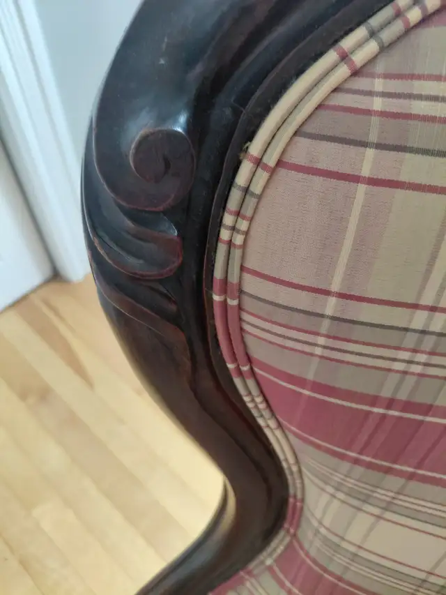 Antique occasional chairs( set of 2) in Chairs & Recliners in Charlottetown - Image 4