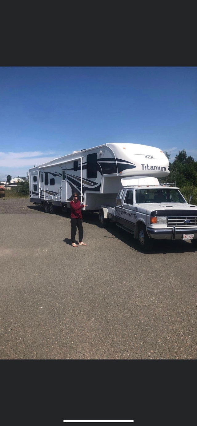 For Sale 1988 Ford F250 Dual Wheels Heavy Hauler Cars & Trucks