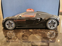 1:18 Diecast Autoart Bugatti EB Veyron 16.4 Sang Noir Carbon