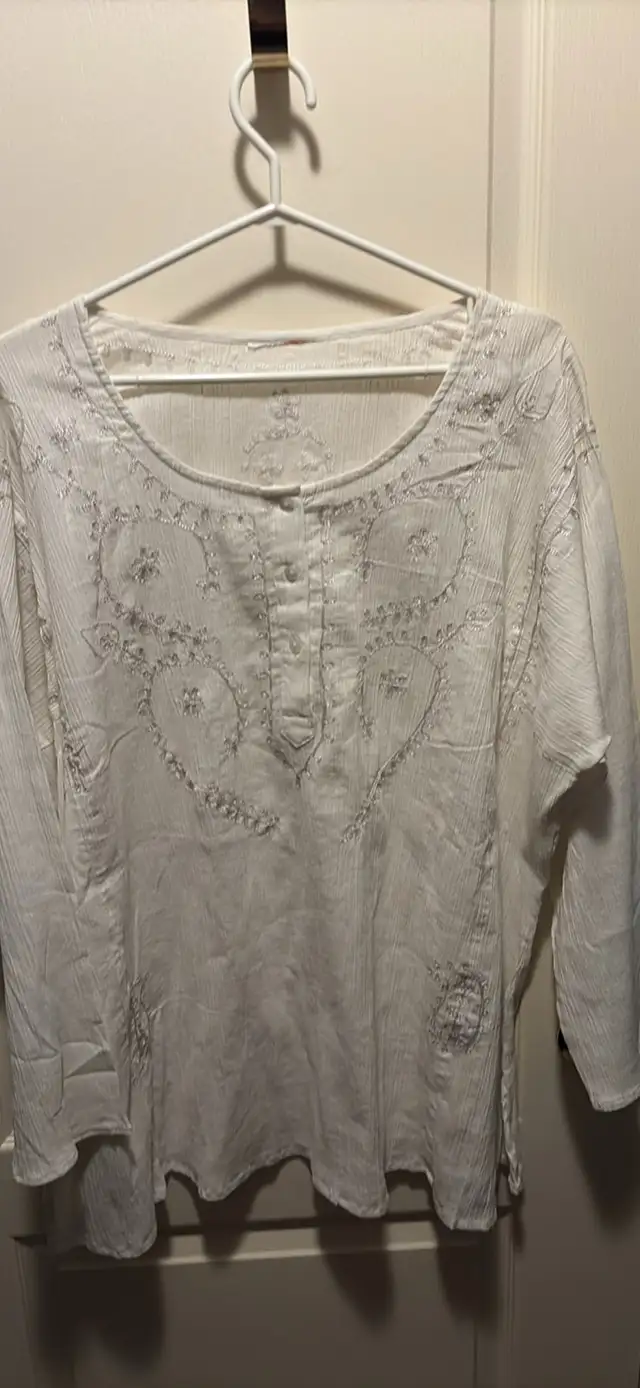 Women’s 3x Short sleeve tops buy more save more in Women's - Tops & Outerwear in Oshawa / Durham Region - Image 8