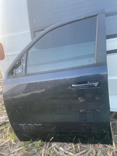 2019-2023 Dodge Ram left side / drs side doors Rust free / complete as shown $700.00 each Pic up in...