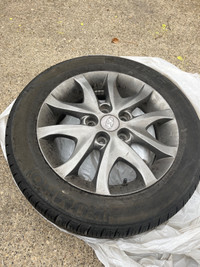 Set of 4 summer tires with aluminum rims 