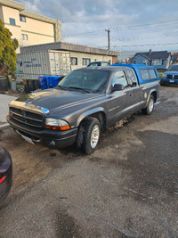 Mid size truck for hire