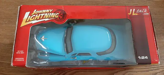 Diecast Studebaker Commander 1951 Johnny Lightning 1/2464733718107521121