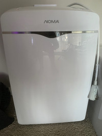 NOMA Air Conditioner with Remote 9000 BTU Hardly used