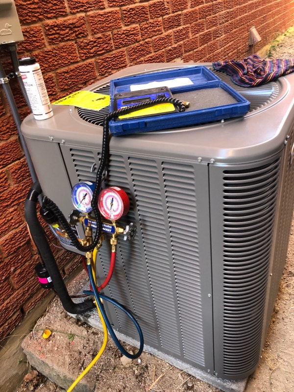 BRAND NEW AC Installed 1995, AC SERVICE 59 CALL4166552220 Heating