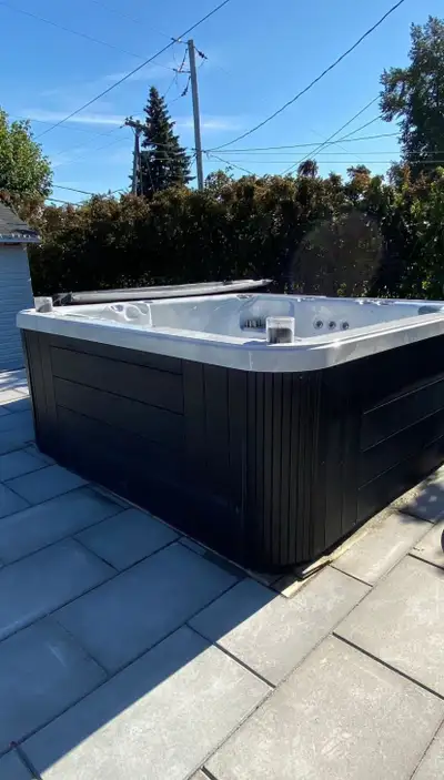 Jacuzzi / Spa / Hot Tub, View more