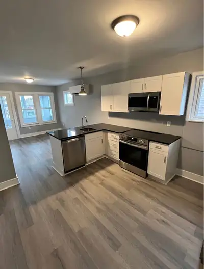 2 bedroom 1 bath for rent