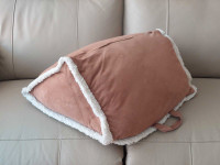 triangular comfort wedge pillow