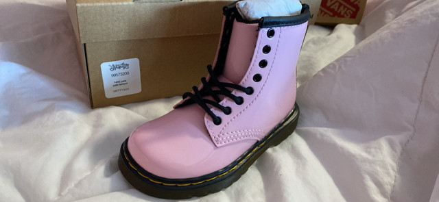 BRAND NEW Kids Pink Paten Leather Docs (US 7) in Kids & Youth in Cambridge - Image 4