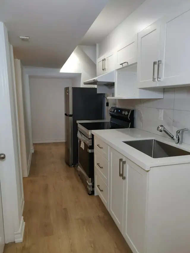 1+1 Bedroom Basement Apartment Steeles & Kennedy - Markham