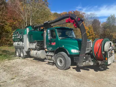2007 Freightliner M2 / Vactor combination sewer-cleaning truck for sale by BAT Hydrovac Solutions Lt...