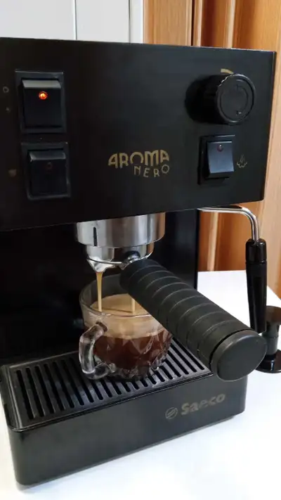 Espresso machine and cappuccino refurbished